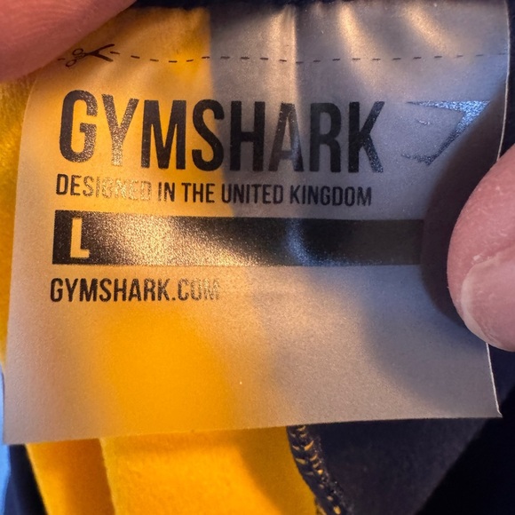 Gymshark Asymmetrical Colourblock Crop Top - Picture 5 of 7